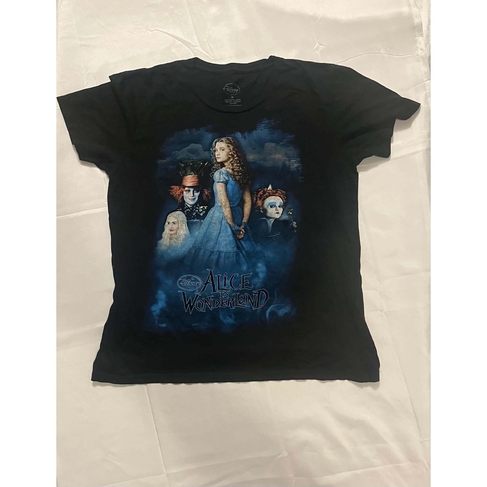 Disney Alice in Wonderland T-Shirt Women's Medium Black Mad Hatter Alice Graphic